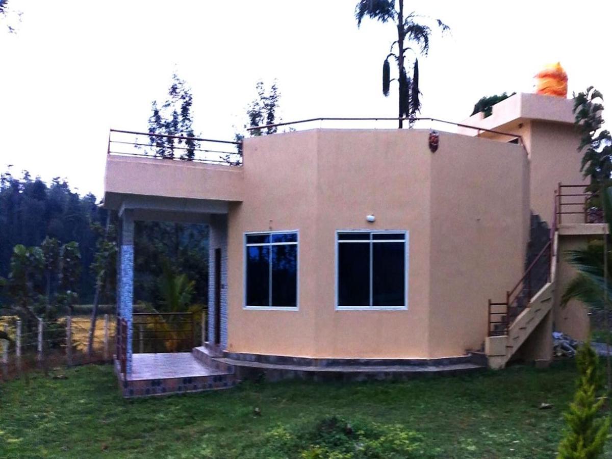Cs County Resort ساكليشبور المظهر الخارجي الصورة