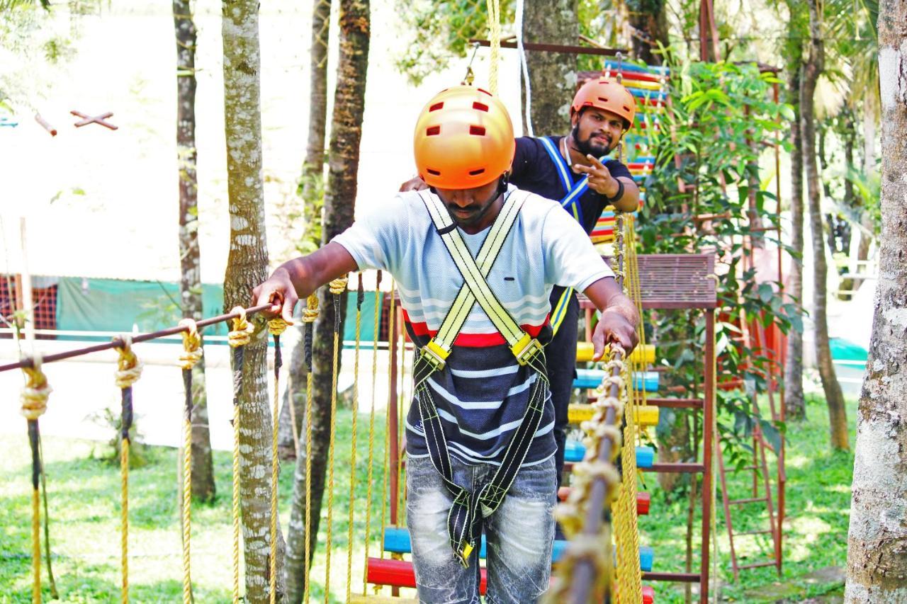 Cs County Resort ساكليشبور المظهر الخارجي الصورة